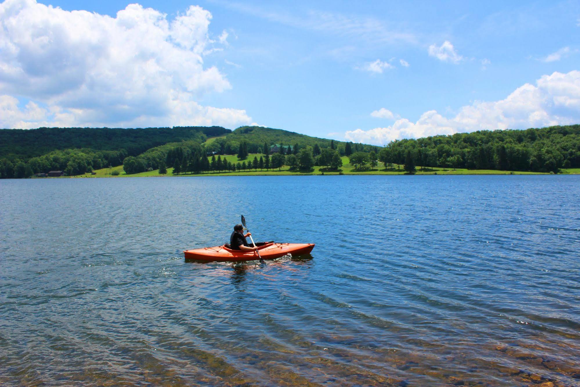Alpine Lake Resort Terra Alta Luaran gambar